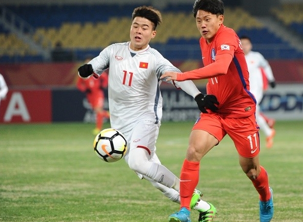 中国足球传奇曹永旭宣布提前退役